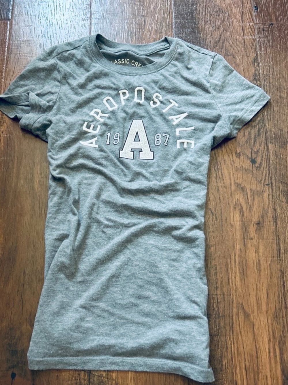 Aeropostale Heather Gray Logo Short fitted Sleeve Tee